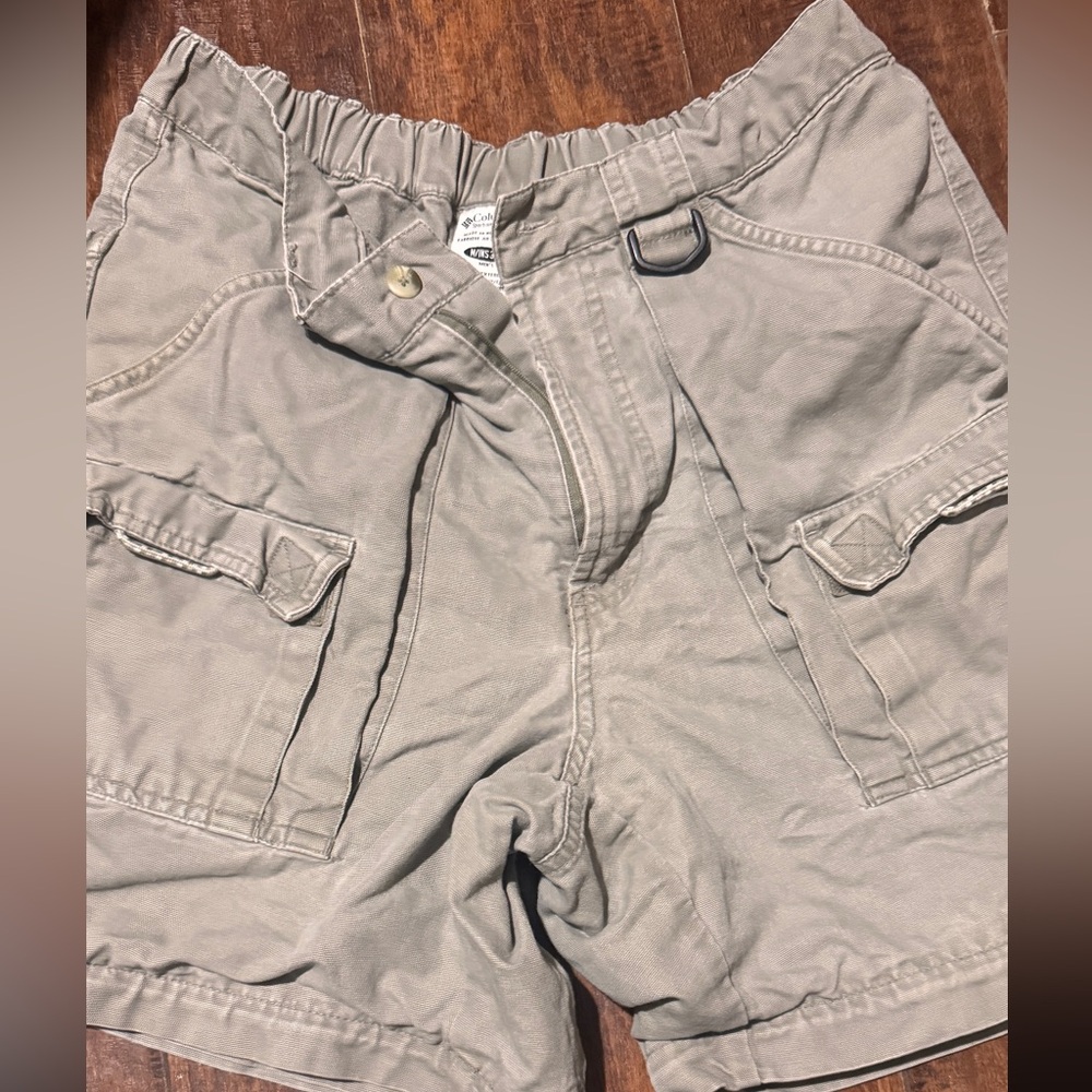 Columbia Men's Light Gray Cargo Shorts